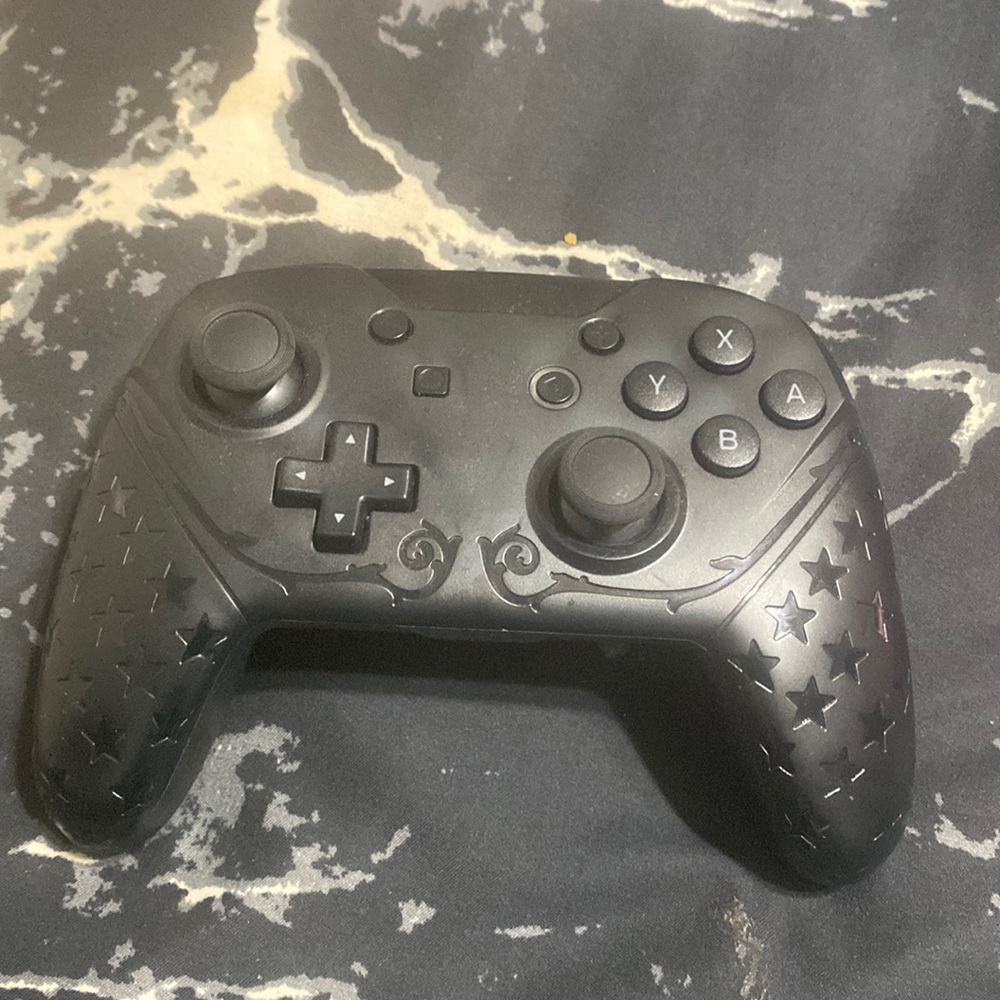 Legends of Zelda Nintendo switch controller- Works perfectly